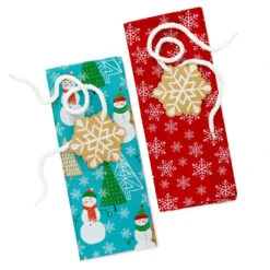 Hallmark Snowmen On Blue And Snowflakes On Red 2-Pack Giant Plastic Christmas Gift Bags -Hallmark Assorted Giant Plastic Christmas Gift Bags 5XGB1452 06