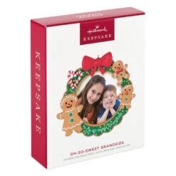 Hallmark Oh-So-Sweet Grandkids Photo Frame Ornament -Hallmark Gingerbread Grandkids Picture Frame Keepsake Ornament 1599QGO2589 04