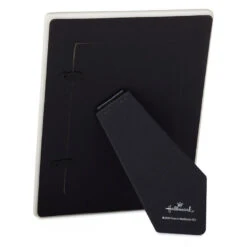 Hallmark Peanuts® Happiness Is Snoopy And Woodstock Picture Frame, 4x6 -Hallmark Happiness Is Snoopy and Woodstock Picture Frame 1PAJ3539 02