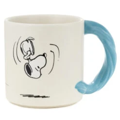 Featured Products -Hallmark Peanuts Linus and Snoopy Dimensional Blanket Mug 1PAJ2159 02