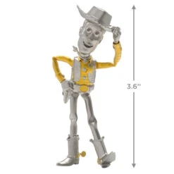 Hallmark Disney 100 Years Of Wonder Pixar And Princesses Ornaments, Set Of 4 -Hallmark Snow White Elsa Wood Nemo Keepsake Ornaments 5499QXD6769 03